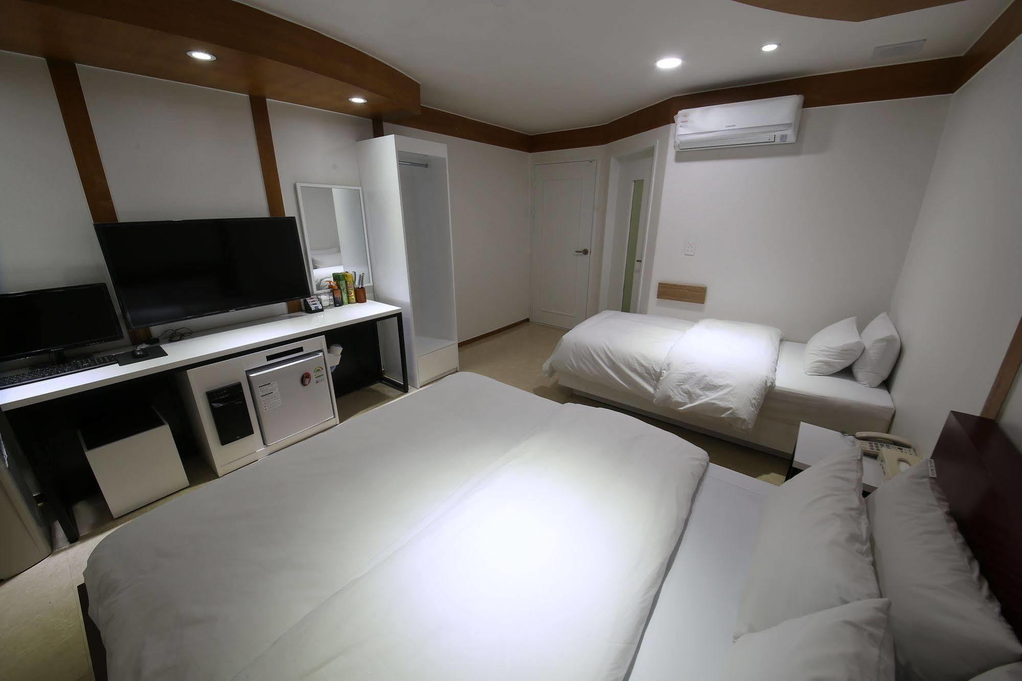Abata Business Hotel Kojang Kültér fotó